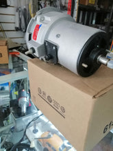 Cargar imagen en el visor de la galería, Alternador Original Volkswagen