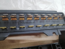 Cargar imagen en el visor de la galería, Caja de fusibles original para Volkswagen Sedán Vocho - vista 4