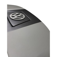 Load image into Gallery viewer, Tapa Ratonera Gris/Negro de Vinipiel Hecha en México para VW Sedán Vocho
