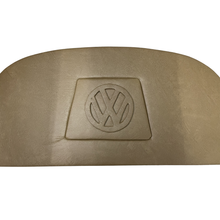 Load image into Gallery viewer, Tapa Ratonera Color Tabaco de Vinipiel Hecha en México para VW Sedán Vocho
