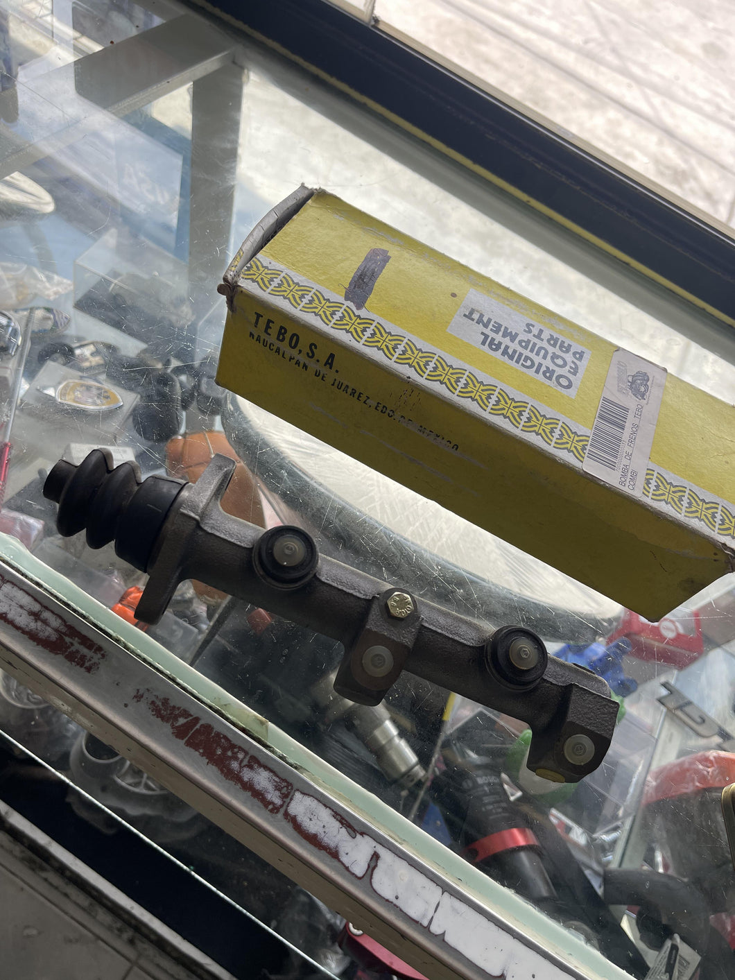 Cilindro Maestro (Bomba de Freno) Tebo – VW Combi 1600 (1971‑1988) - Escarabajo Refacciones & Accesorios